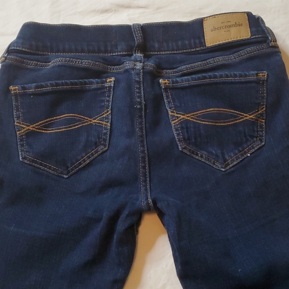 Jeans ๐โ - Picture 3 of 3